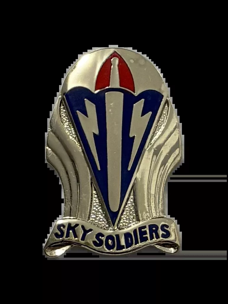 173rd Army Airborne Brigade DUI Crest Nip Sky Soldiers Pin